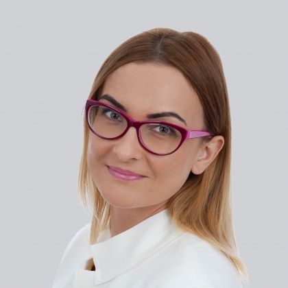 Dr Anna Wójcik-Maciejewicz
