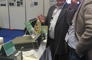 Dyskusja o historii technologii badań USG.